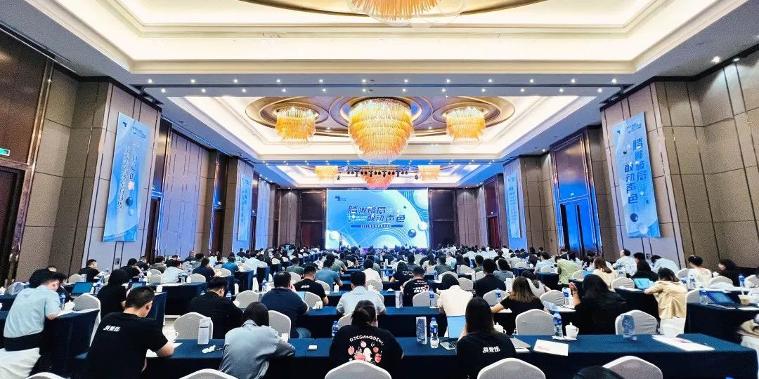 公益活动 | 国际导盲犬日，，，，，万事博动保联合中国导盲犬大连培训基地，，，，，一起守护心中的那束光！_万事博动保
